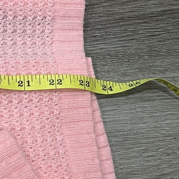 Vintage 60's 70's Rosalee Pink Knitted Cardigan With flowers - Picture 5 of 5